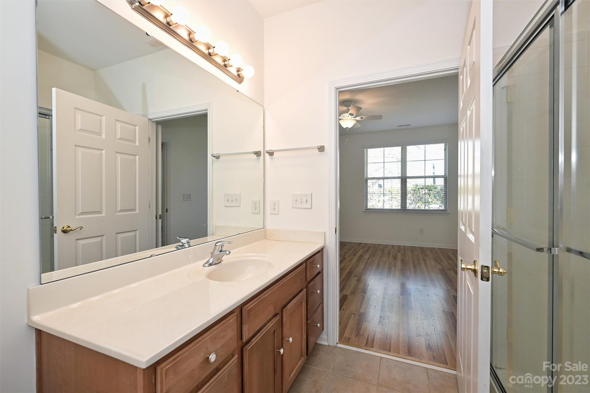 807 Ledgestone Court Tega Cay, SC 29708 - Photo 15 of 26 Gallery Image 15