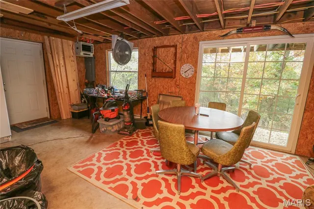 $449,000 | 14641 Engledow Springs Road, De Soto, MO 63020