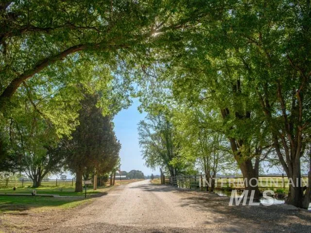 $17,275,500 | 6891 West 2000 South, Rexburg, ID 83440