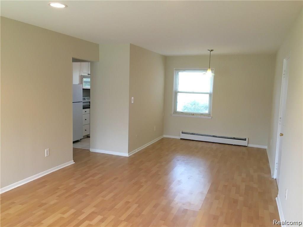 2910 West 13 Mile Road Royal Oak, MI 48073 - Photo 2 of 11