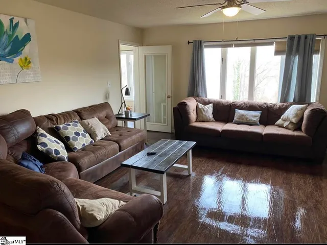 $169,900 | 112 Northlake Drive, Anderson, SC 29625