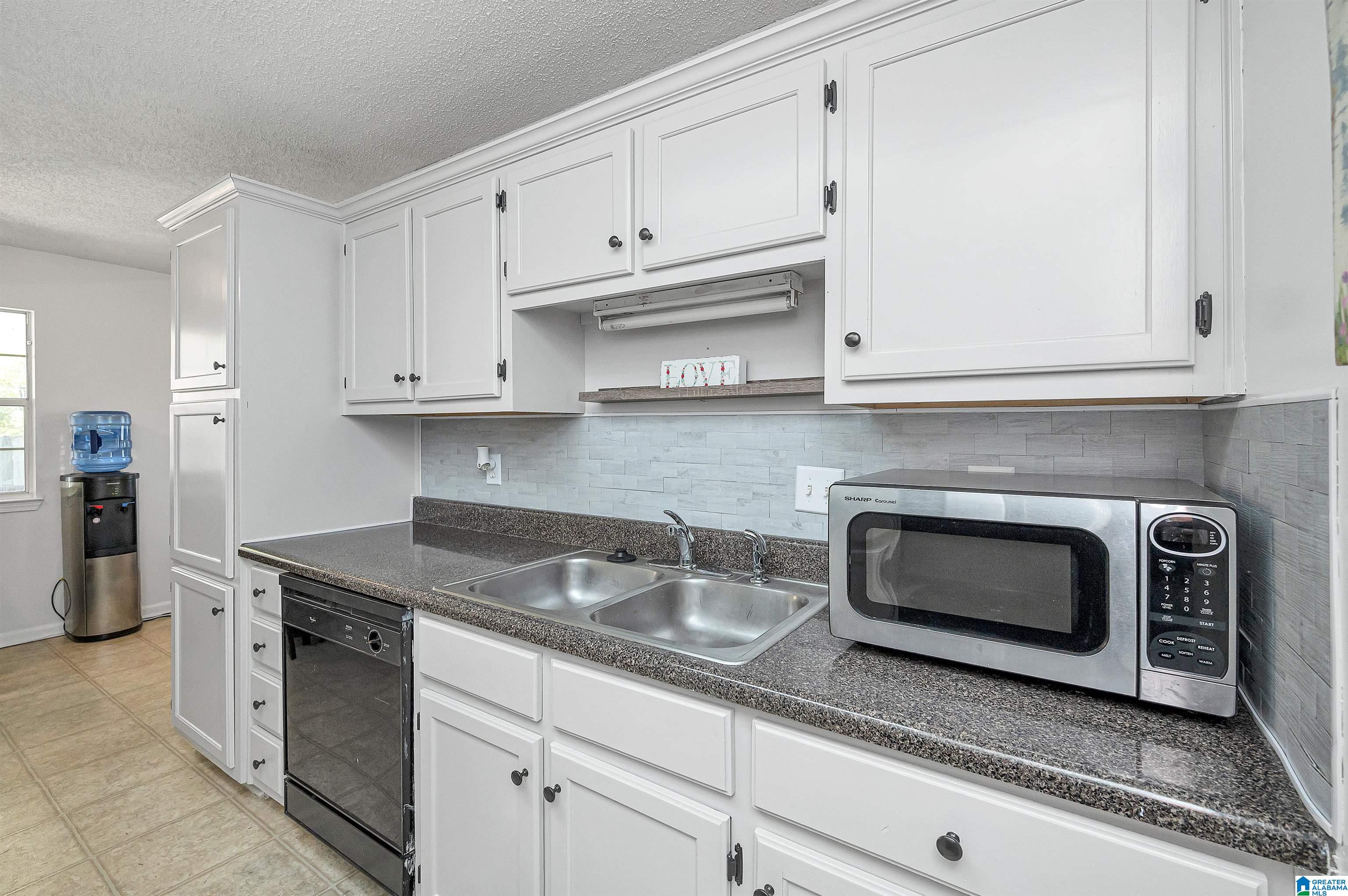 537 Warrior Drive Alabaster, AL 35007 - Photo 11 of 32