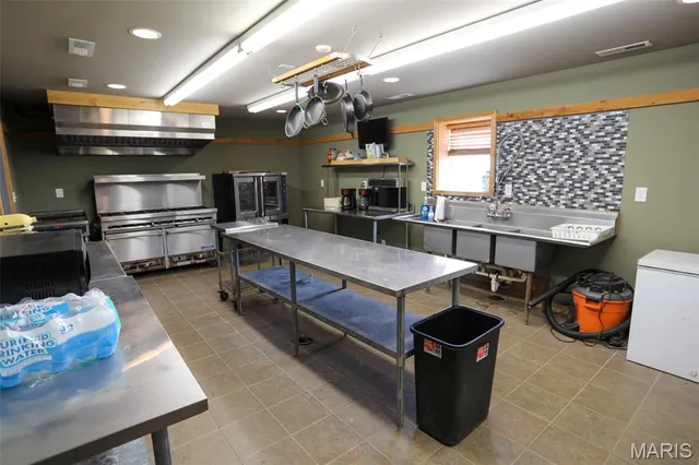 $3,250,000 | 1608 County Road 711, Matthews, MO 63867