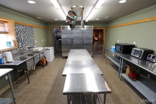 $3,250,000 | 1608 County Road 711, Matthews, MO 63867