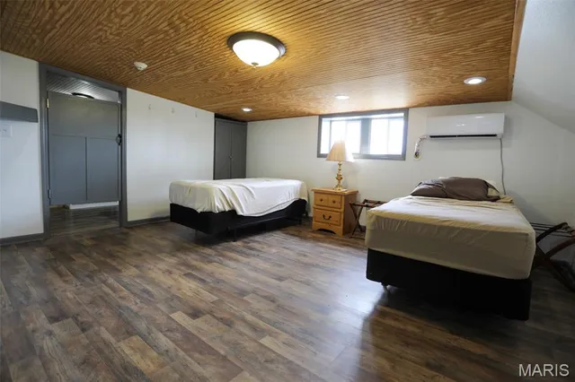 $3,250,000 | 1608 County Road 711, Matthews, MO 63867