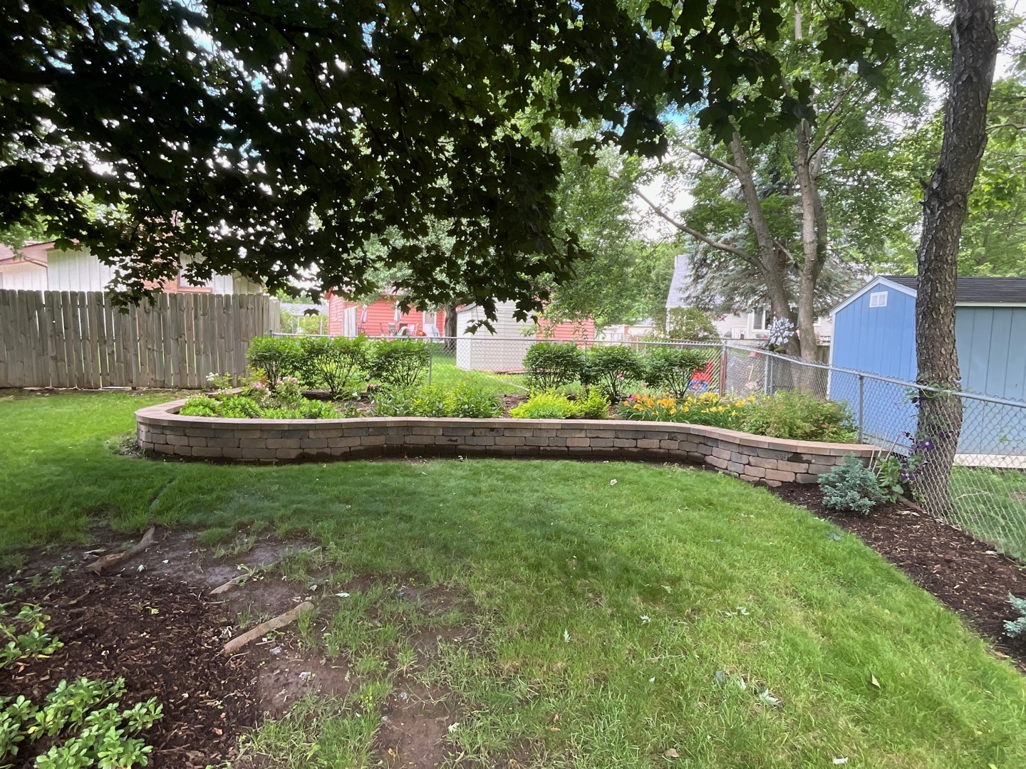 69 Devonshire Circle Elgin, IL 60123 - Photo 21 of 25