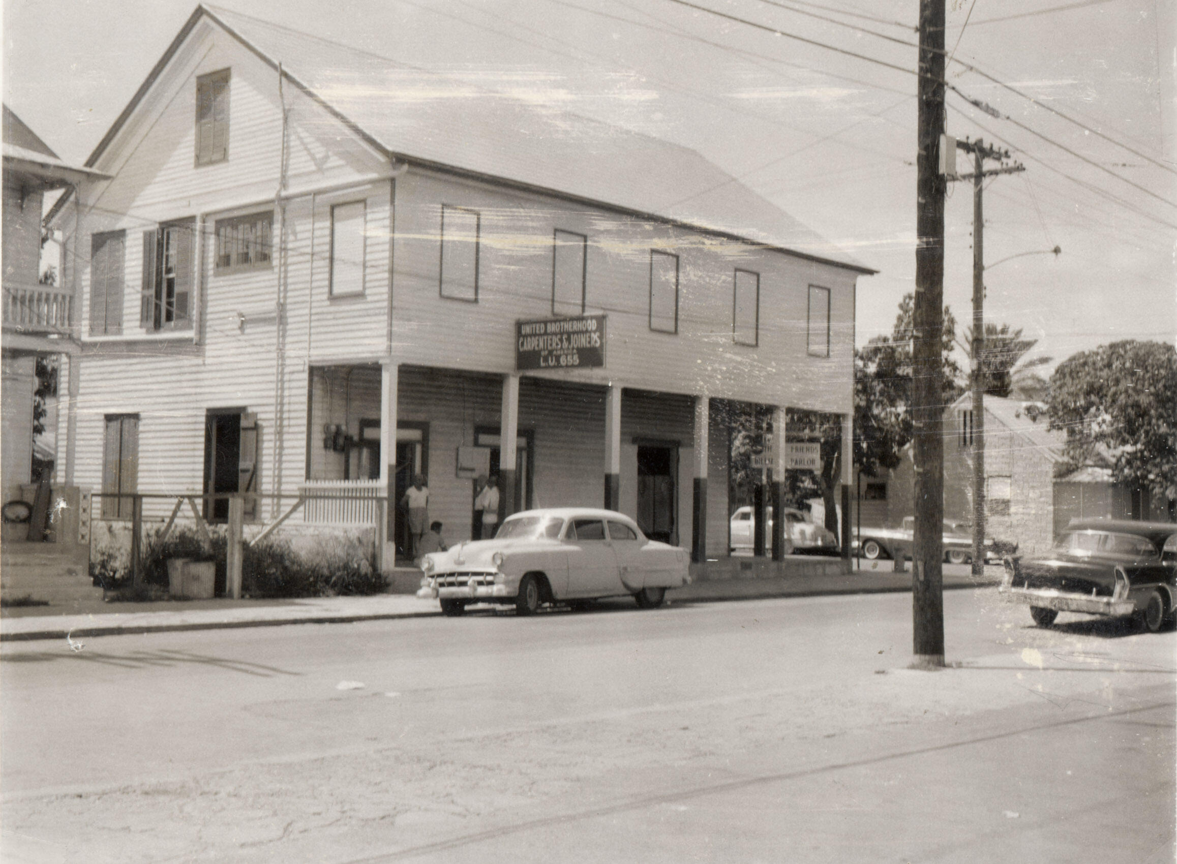 301 Elizabeth Street Key West, FL 33040 - Photo 5 of 6 a car parked in front of building
