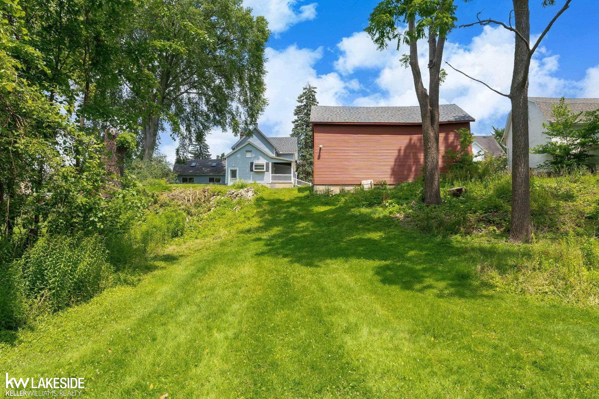 8224 Clinton River Road Sterling Heights, MI 48314 - Photo 38 of 38 50148768-c08c99d3-a895-4215-8c54-f335fcabfcda.JPG