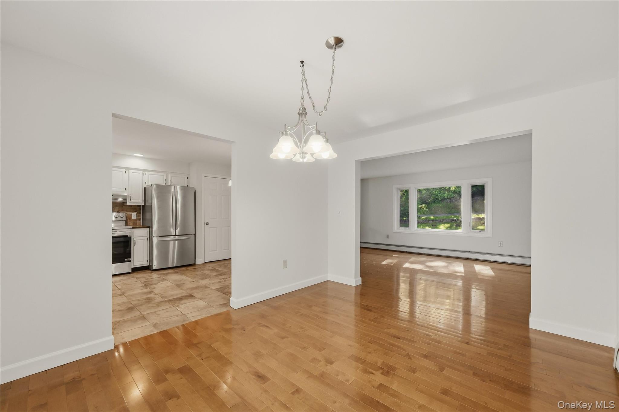 74 Peach Road Poughkeepsie, NY 12601 - Photo 10 of 38