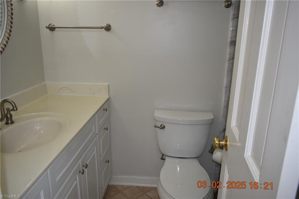 1601 Milan Road Greensboro, NC 27410 - Photo 9 of 15