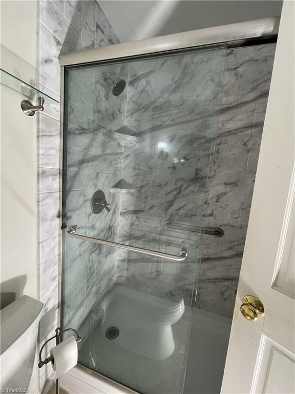 1601 Milan Road Greensboro, NC 27410 - Photo 10 of 15