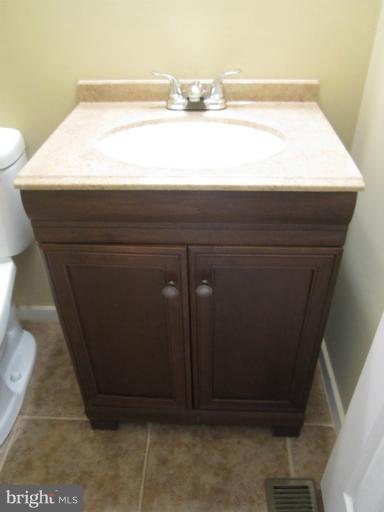 9834 Branchleigh Road Randallstown, MD 21133 - Photo 19 of 29 Bath