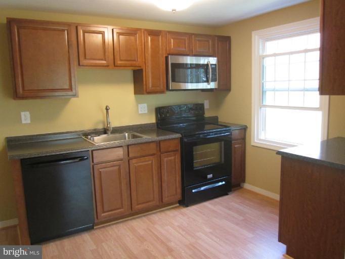 9834 Branchleigh Road Randallstown, MD 21133 - Photo 20 of 29 Kitchen