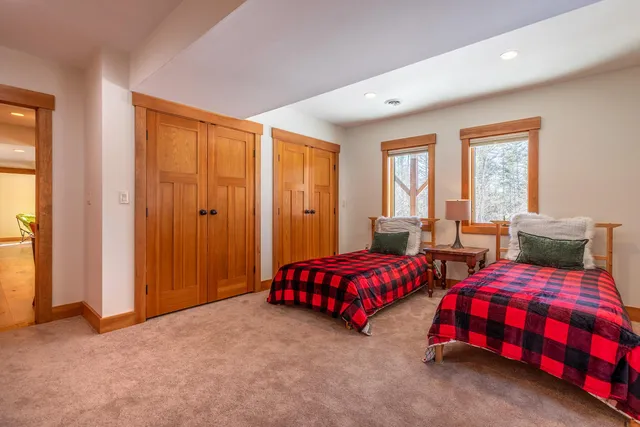 $1,400,000 | 42 Cedar Drive, Ludlow, VT 05149