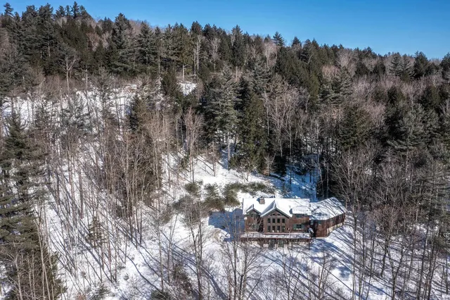 $1,400,000 | 42 Cedar Drive, Ludlow, VT 05149