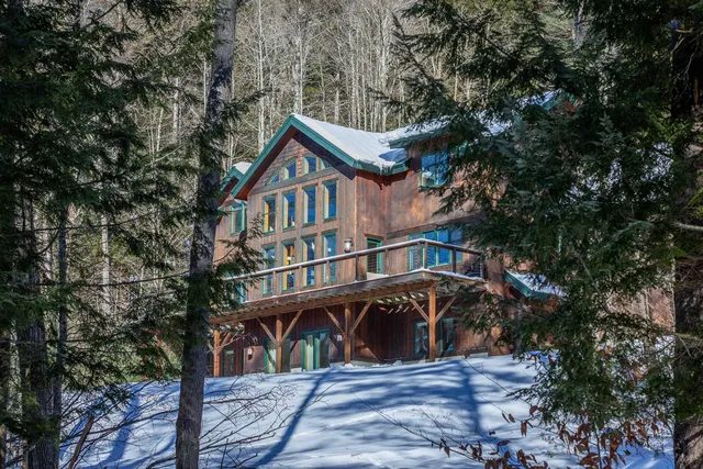 $1,400,000 | 42 Cedar Drive, Ludlow, VT 05149