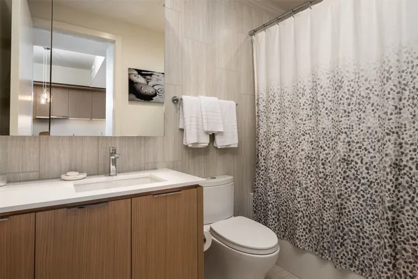 $3,600 | 44 East Avenue, Unit 3108, Austin, TX 78701