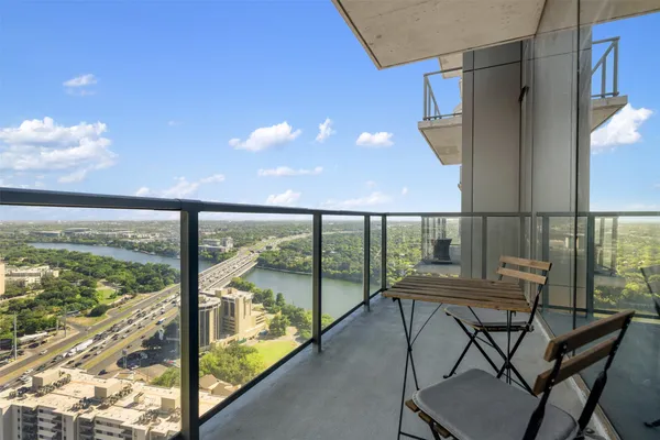 $3,600 | 44 East Avenue, Unit 3108, Austin, TX 78701