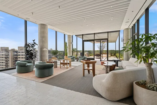 $3,600 | 44 East Avenue, Unit 3108, Austin, TX 78701