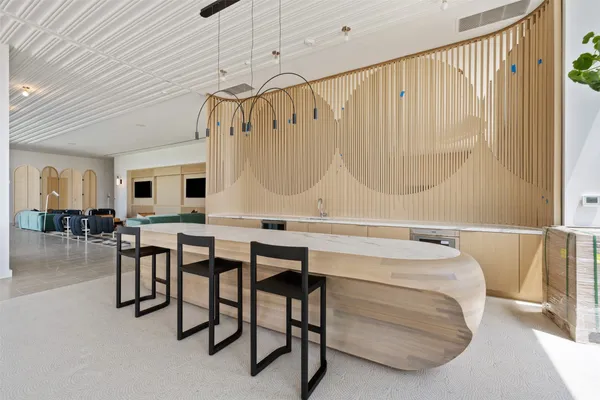 $3,600 | 44 East Avenue, Unit 3108, Austin, TX 78701