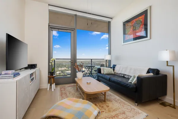 $3,600 | 44 East Avenue, Unit 3108, Austin, TX 78701