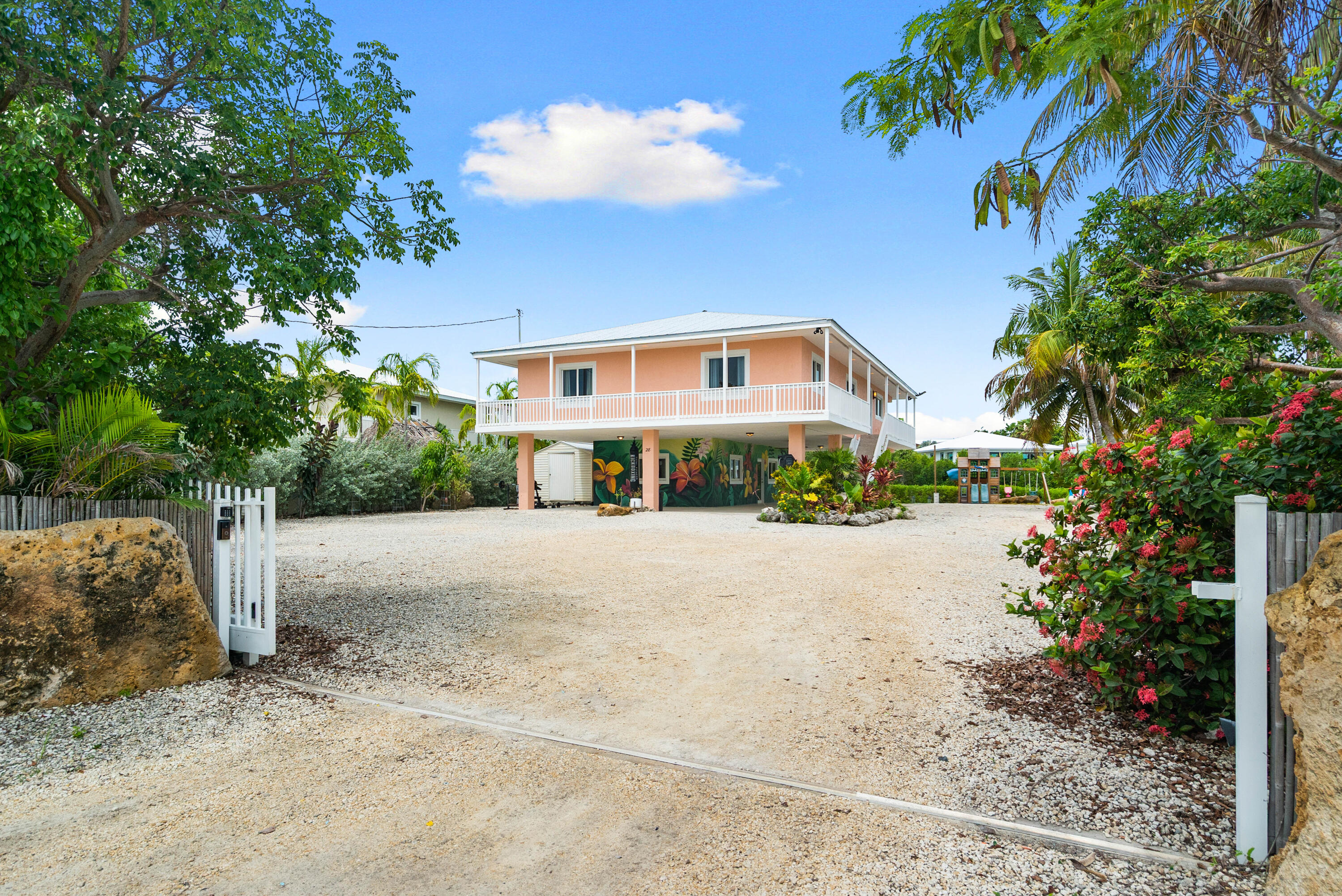 28 Mutiny Place Key Largo, FL 33037 - Photo 2 of 45 DSC01081