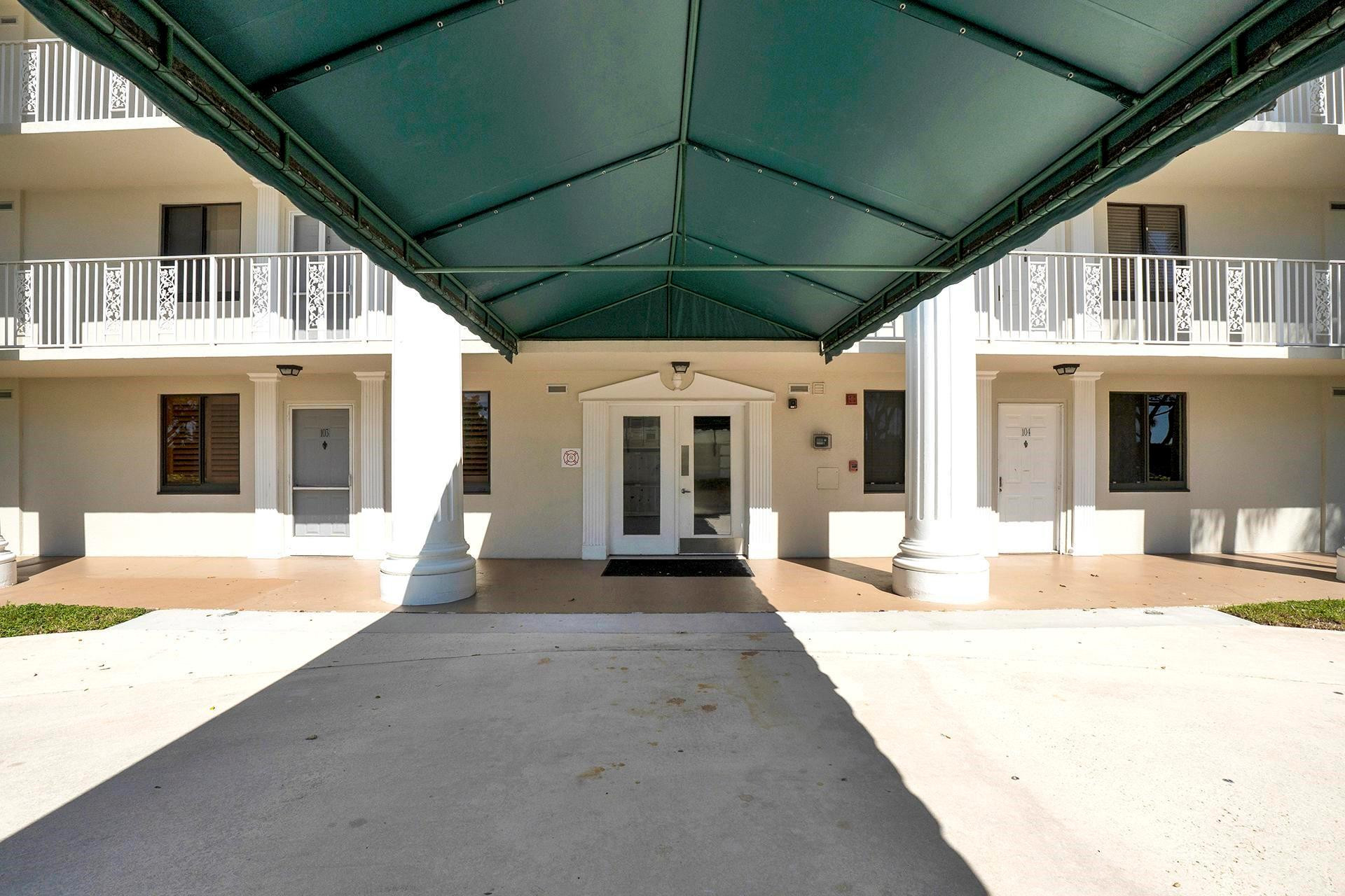 6205 Balboa Circle, Unit 202 Boca Raton, FL 33433 - Photo 36 of 40 Photo 36