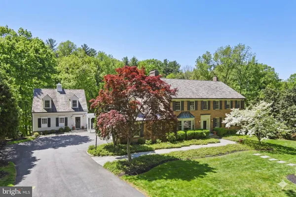 $2,500,000 | 10936 Martingale Court, Potomac, MD 20854