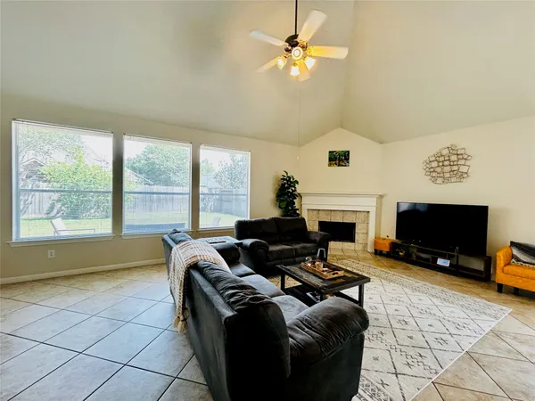 $2,300 | 21726 Hannover Village Drive, Spring, TX 77388