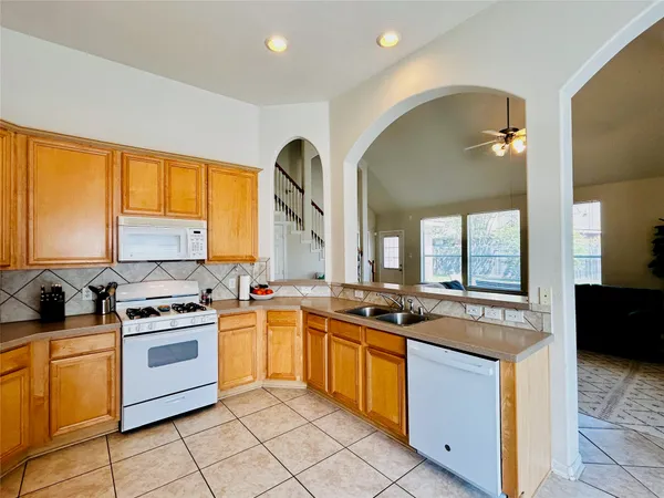 $2,300 | 21726 Hannover Village Drive, Spring, TX 77388