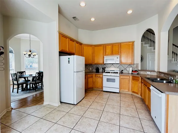 $2,300 | 21726 Hannover Village Drive, Spring, TX 77388