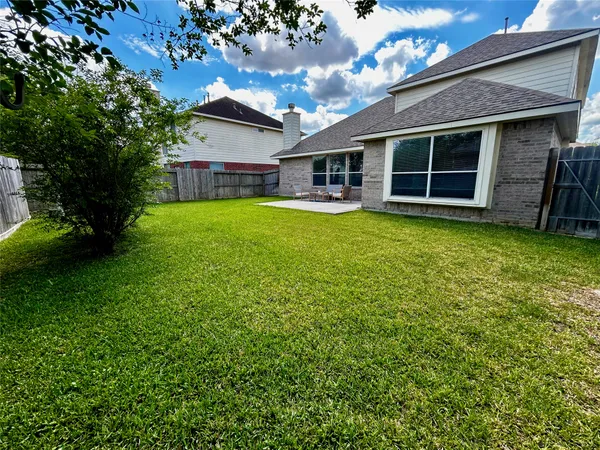 $2,300 | 21726 Hannover Village Drive, Spring, TX 77388