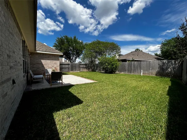 $2,300 | 21726 Hannover Village Drive, Spring, TX 77388