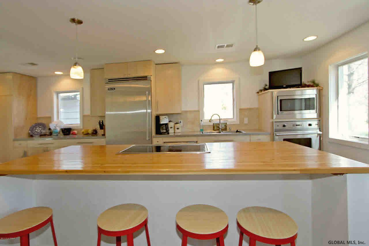 185 Sunnyside Road Queensbury, NY 12804 - Photo 3 of 25 Photo 3