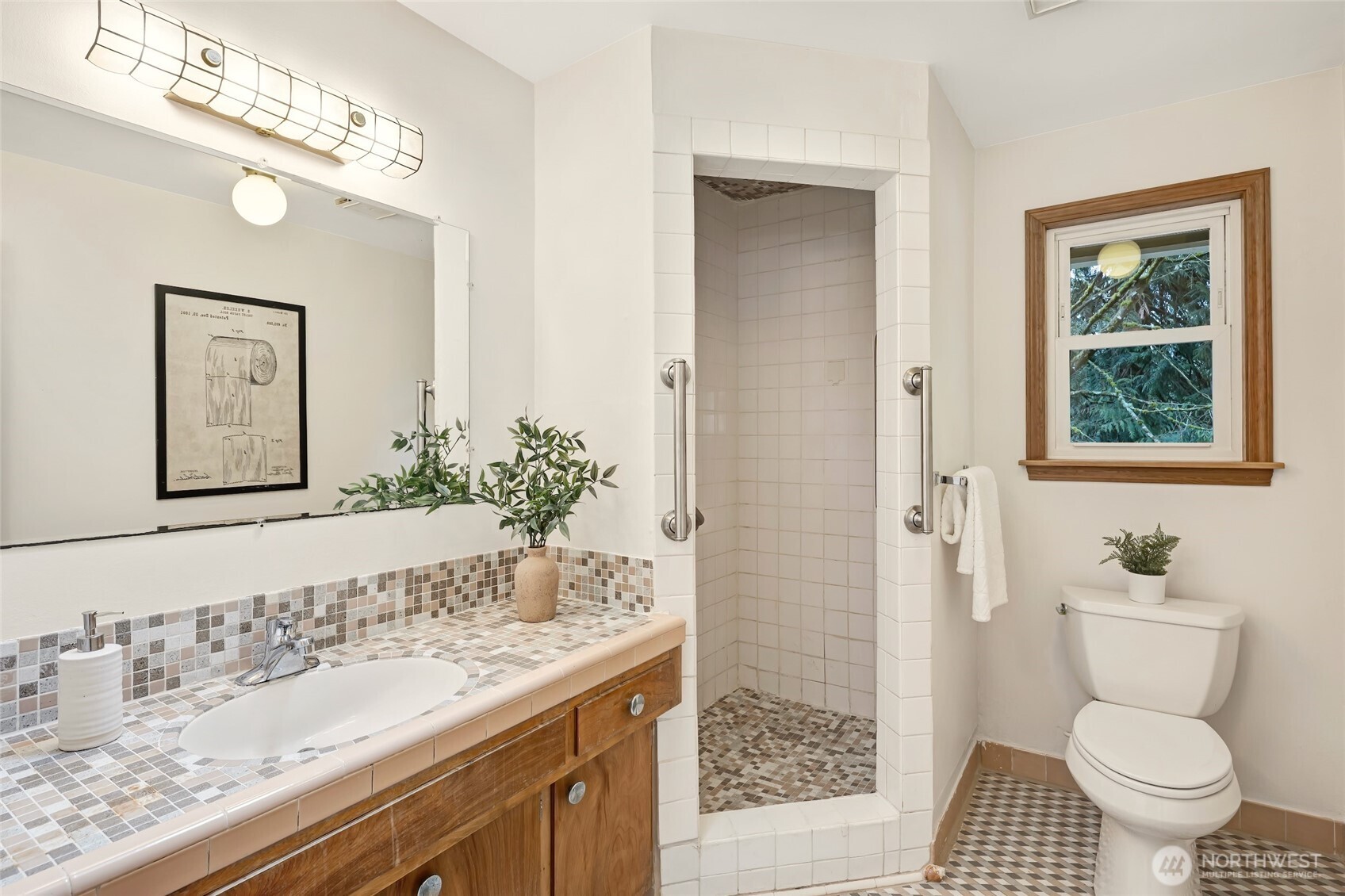 2209 Northeast 177th Street Shoreline, WA 98155 - Photo 23 of 40