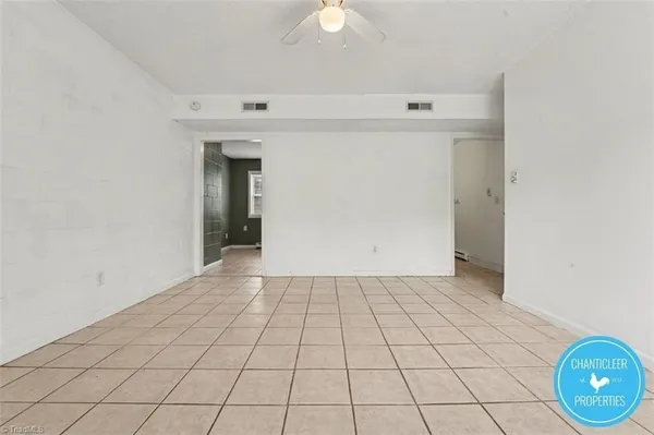 $850 | 1500 Autumn Drive, Unit 1, Greensboro, NC 27405