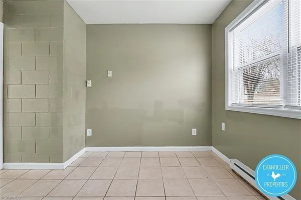 $850 | 1500 Autumn Drive, Unit 1, Greensboro, NC 27405