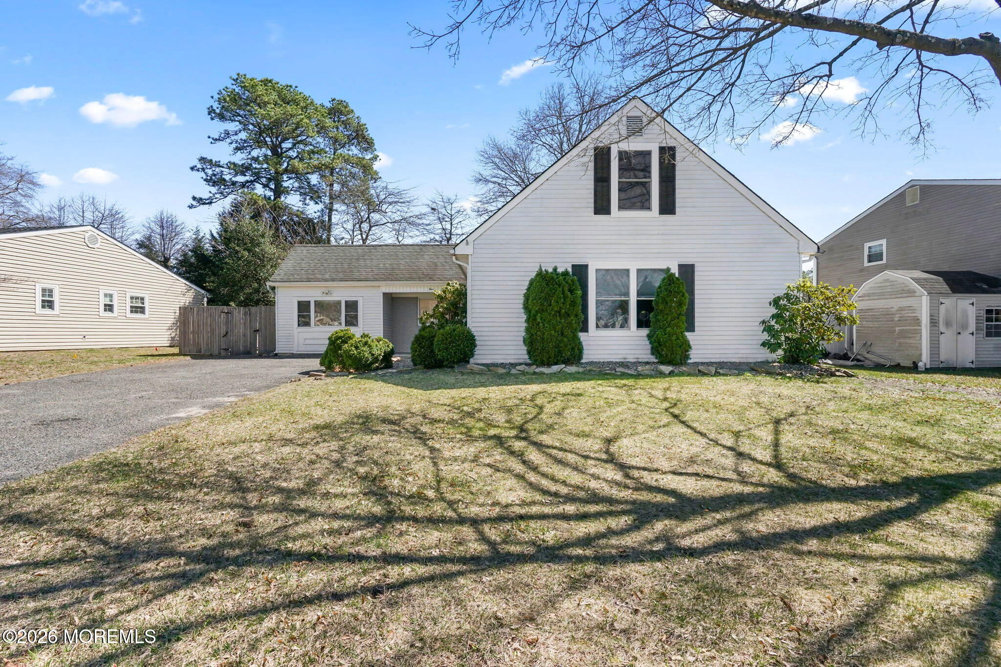 4 Winsted Drive Howell, NJ 07731 - Photo 1 of 27 1-web-or-mls-4b25f8d2-d609-4da5-a296-5b6