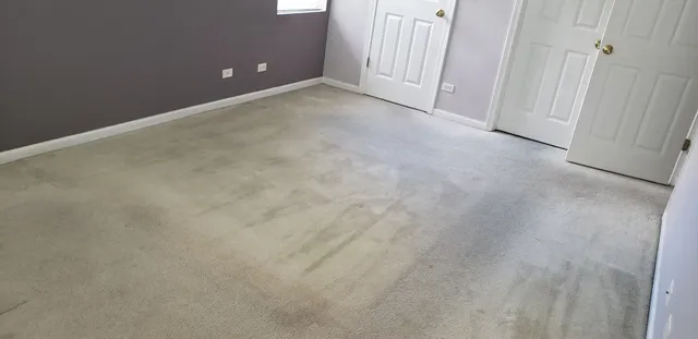 $1,850 | 124 East Bailey Road, Unit A, Naperville, IL 60565