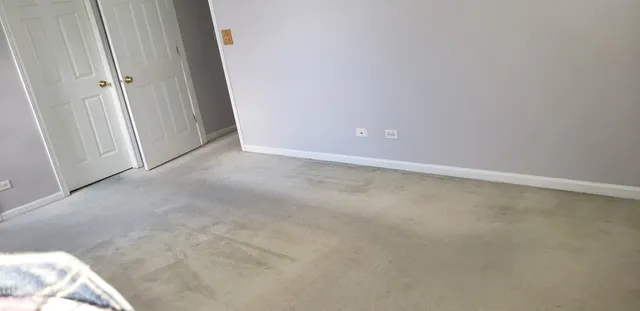 $1,850 | 124 East Bailey Road, Unit A, Naperville, IL 60565