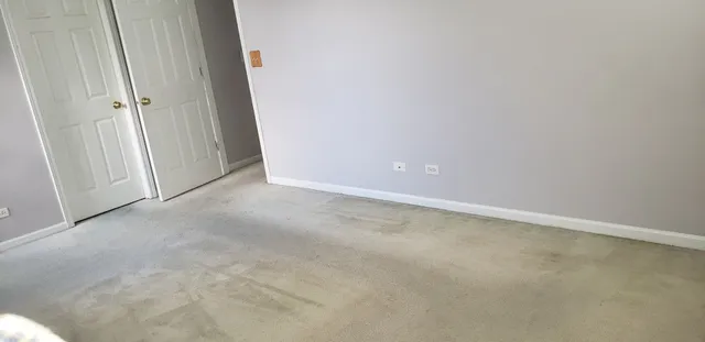 $1,850 | 124 East Bailey Road, Unit A, Naperville, IL 60565