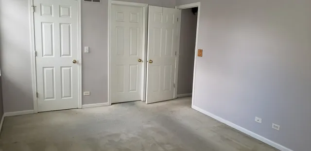 $1,850 | 124 East Bailey Road, Unit A, Naperville, IL 60565