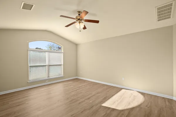 $2,100 | 420 Tula Trail, Leander, TX 78641