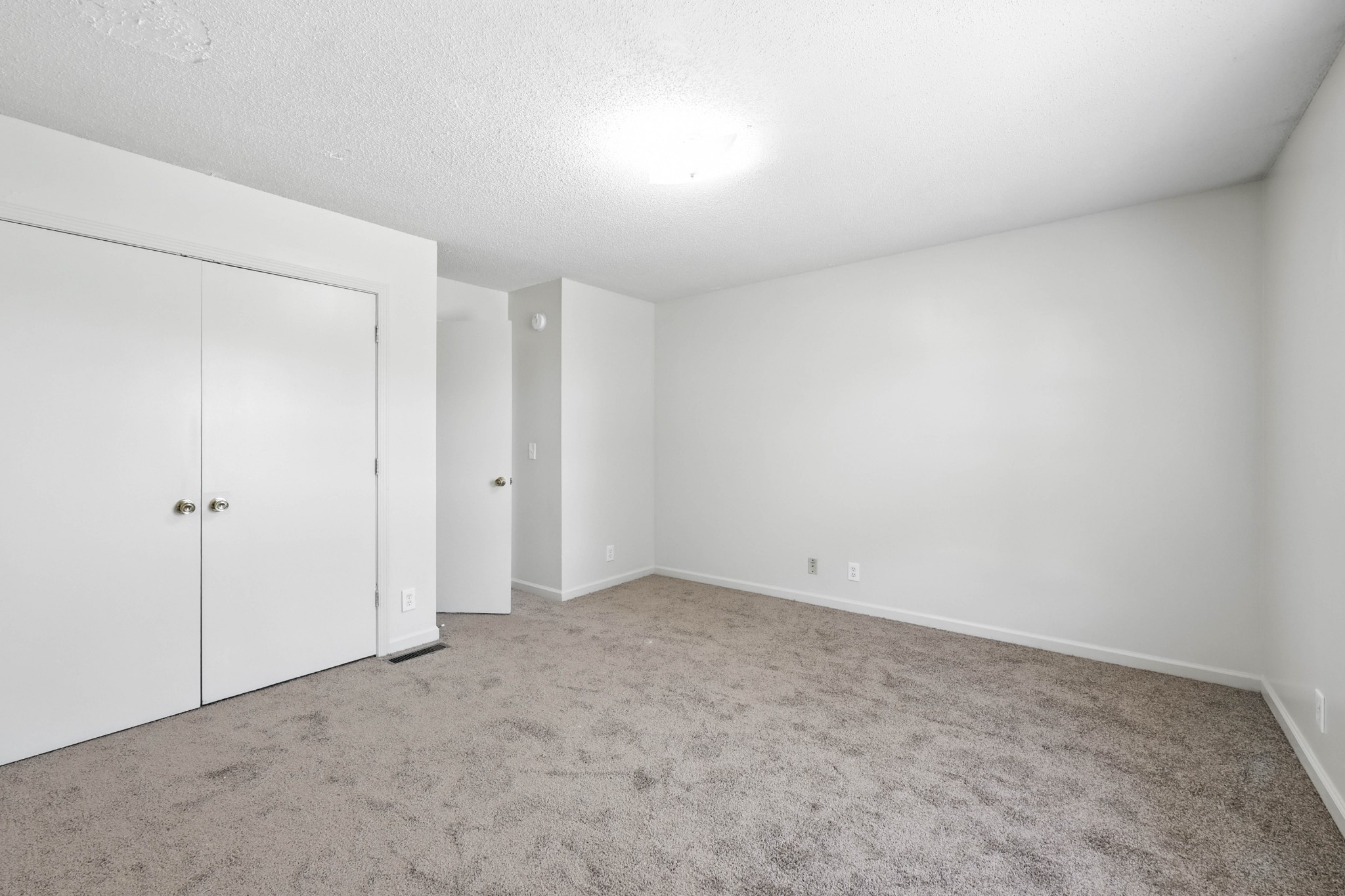 253 State Line Road Oak Grove, KY 42262 - Photo 13 of 16 Gallery Image 13