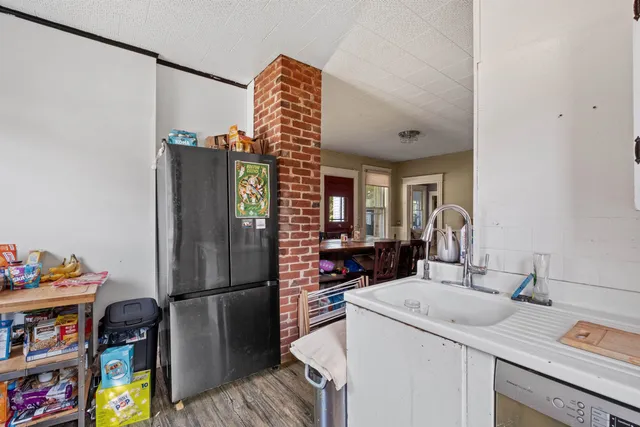 $200,000 | 9 Fairview Street, Springfield, VT 05156