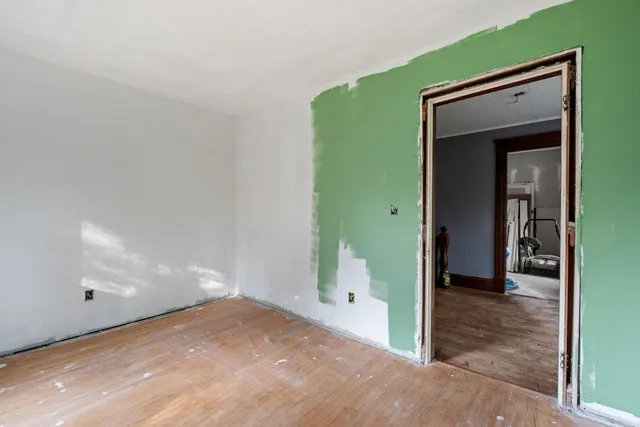 $200,000 | 9 Fairview Street, Springfield, VT 05156