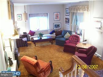408 Harrison Street Ridley Park, PA 19078 - Photo 3 of 12 Living Room