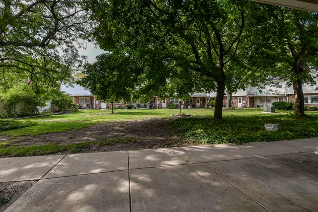 $202,000 | 5075 Colonial Court, Greenfield, WI 53220