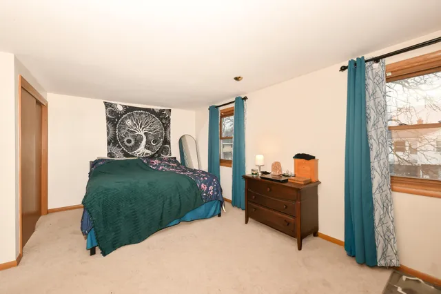 $202,000 | 5075 Colonial Court, Greenfield, WI 53220