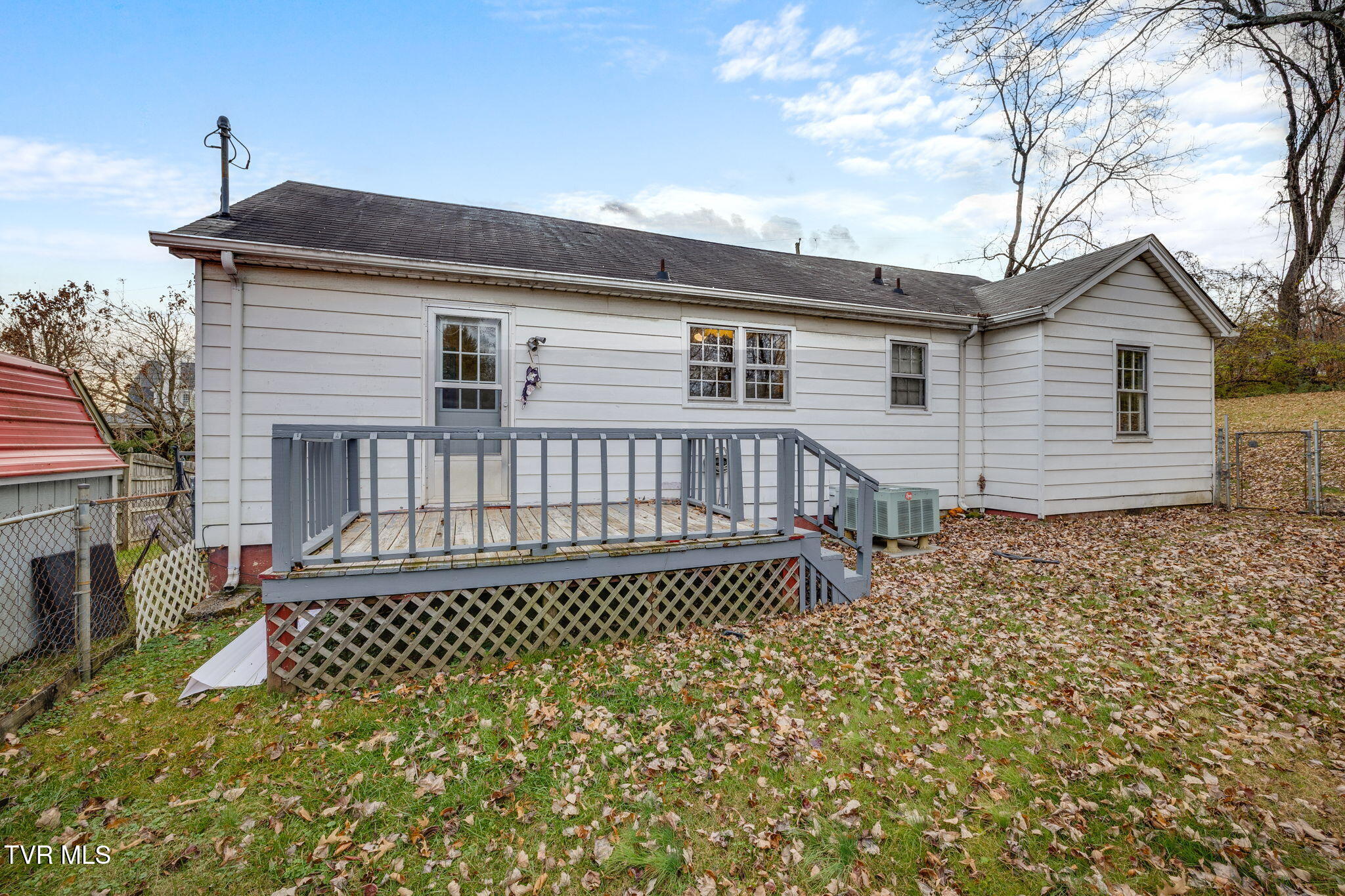 813 Haynes Street Bristol, TN 37620 - Photo 28 of 38 027